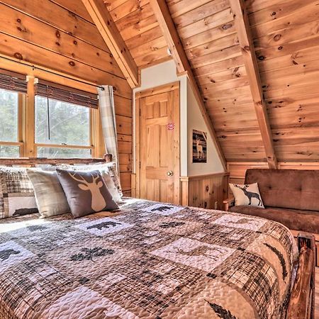 Willa Cozy Cabin With Hot Tub In The Heart Of Pigeon Forge Zewnętrze zdjęcie